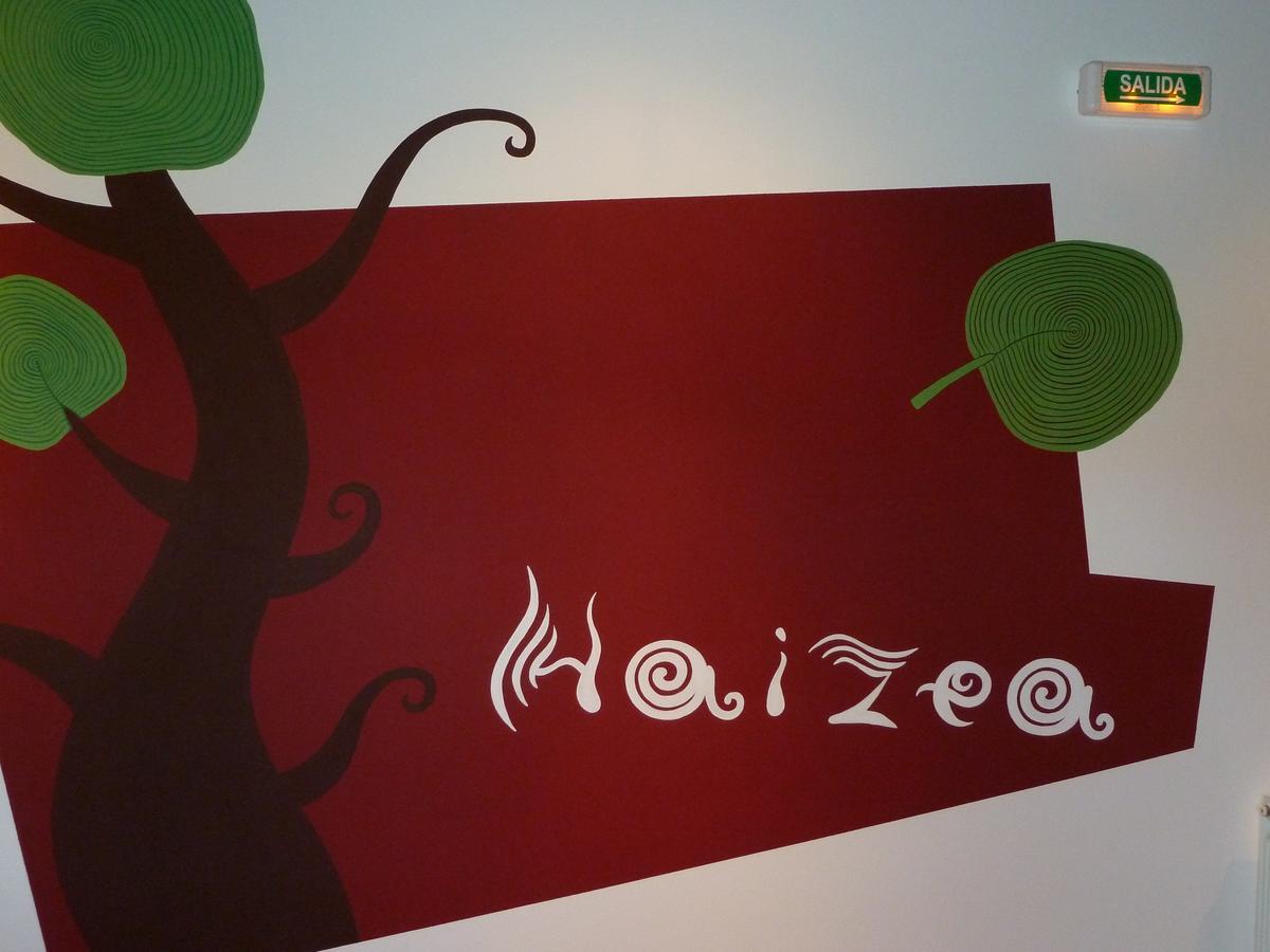 Albergue Haizea Pamplona Exterior foto